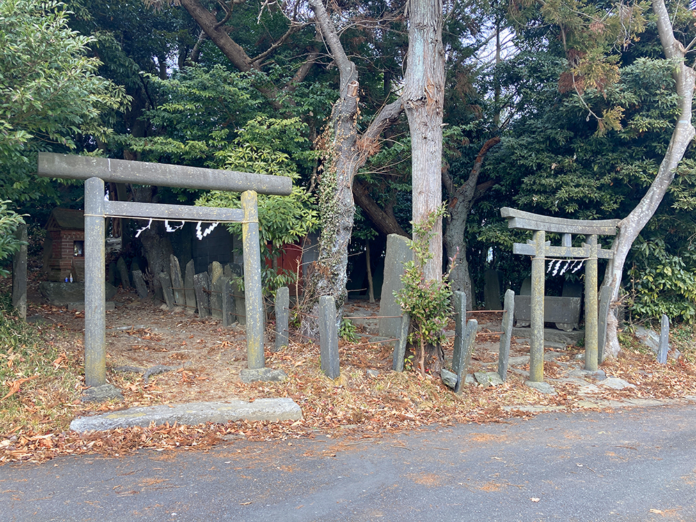 羽黒山鳥屋神社