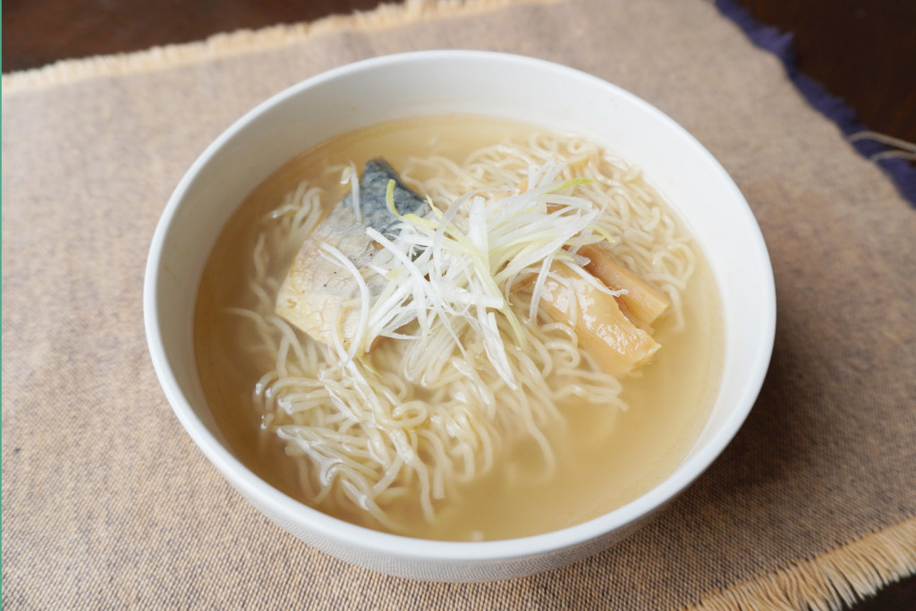 サバだしラーメン